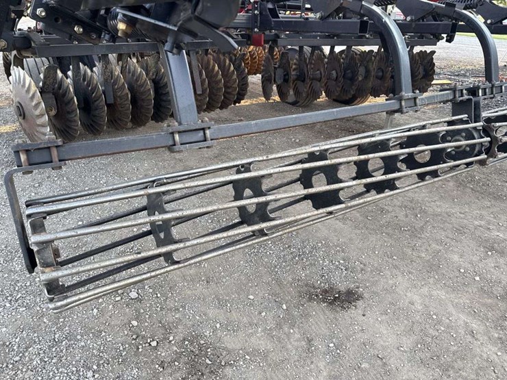 case-ih-330-image-16