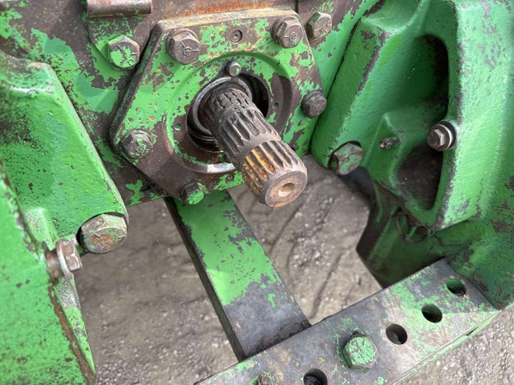 john-deere-4560-image-11