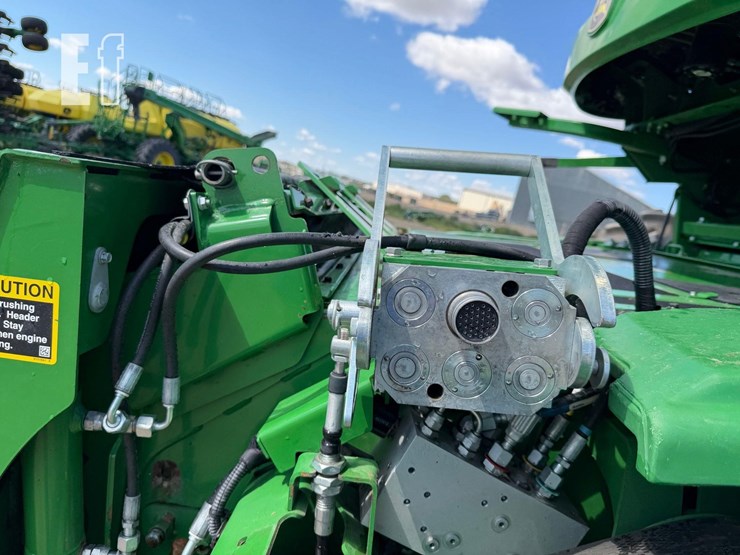2020-john-deere-s790-image-79