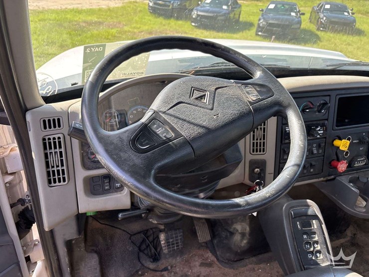 2019-international-workstar-7300-image-43
