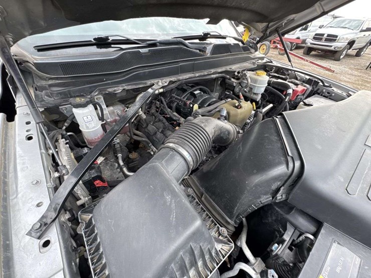 2019-dodge-ram-3500-image-27