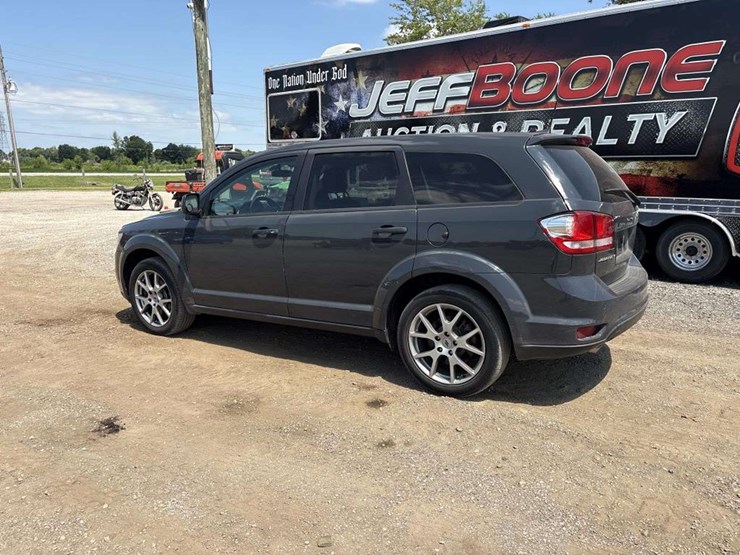 2018-dodge-journey-image-2