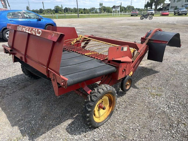 new-holland-144-image-4