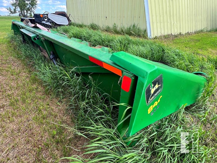 john-deere-844-image-1