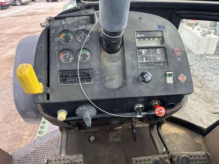 john-deere-4650-image-21