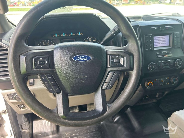 2020-ford-f150-image-11
