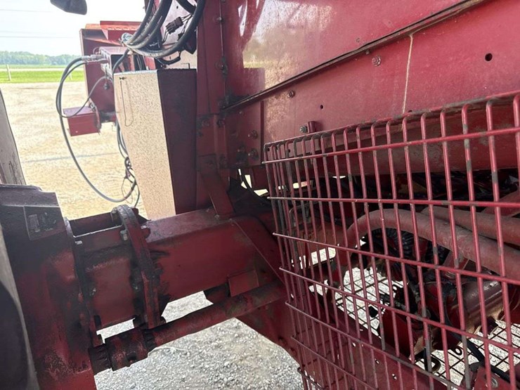 case-ih-2166-image-14