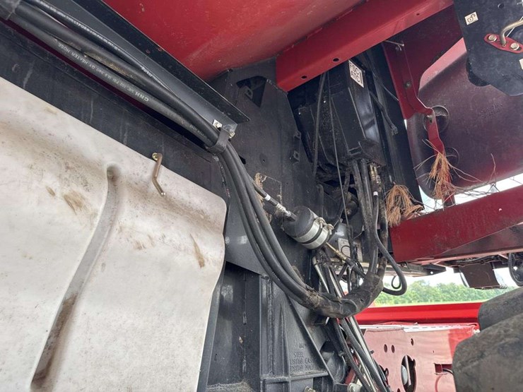 case-ih-7230-image-21