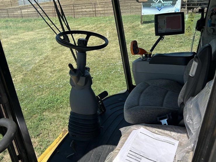 2013-new-holland-cx8080-image-83