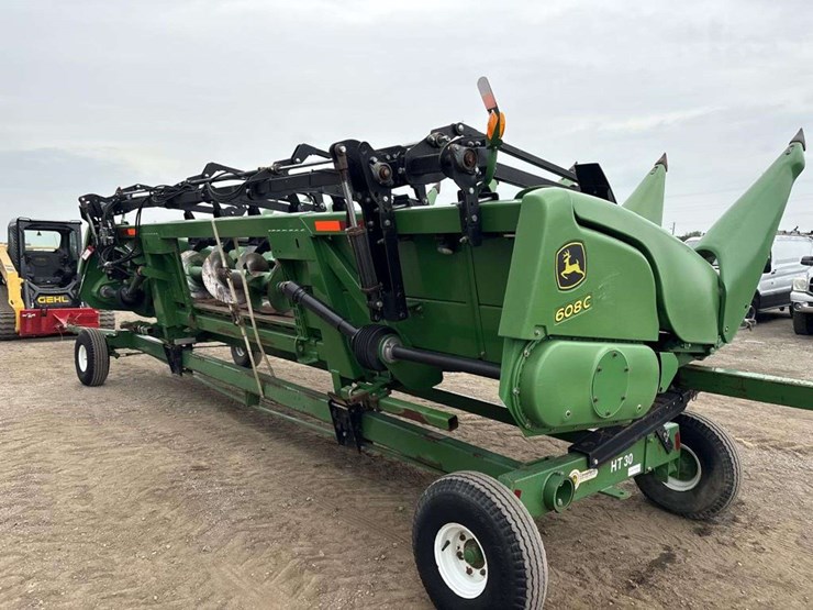 john-deere-608c-image-3