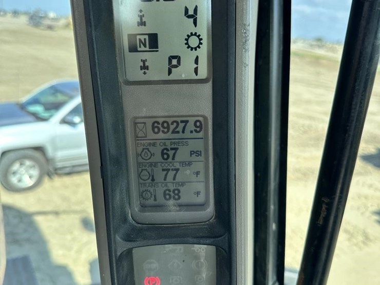 2010-case-ih-steiger-485-image-13