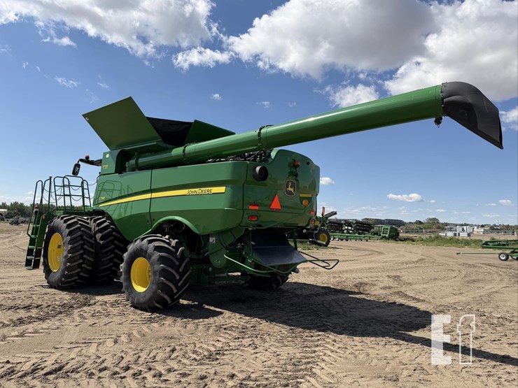 2020-john-deere-s790-image-8