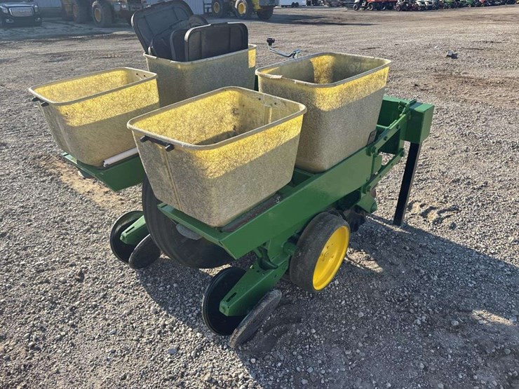 john-deere-2-image-3