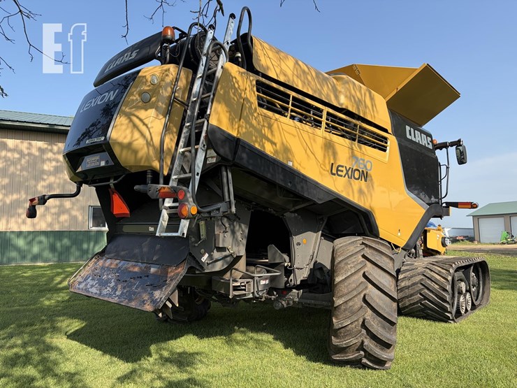 2013-claas-lexion-760-image-5