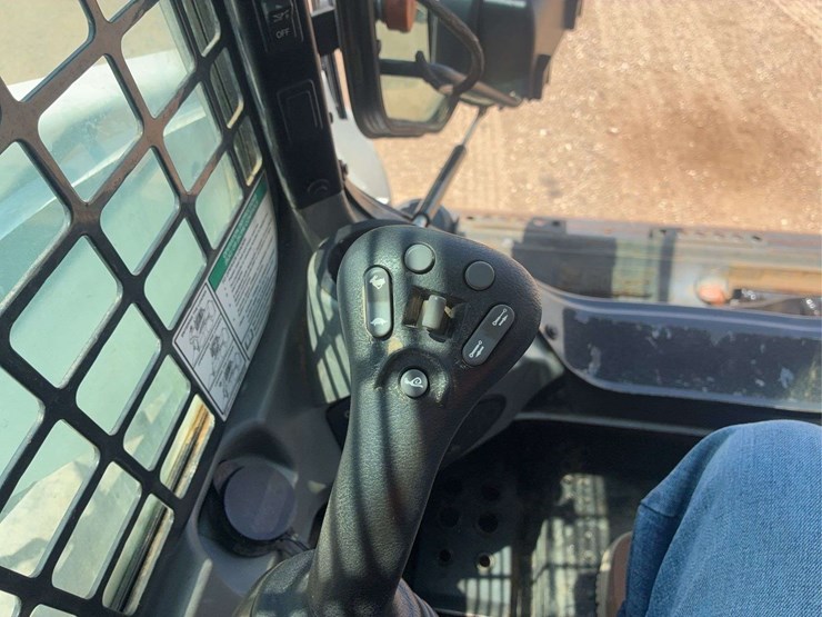 bobcat-s650-image-15