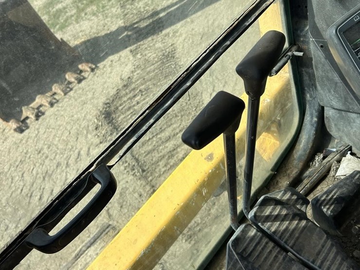 2002-komatsu-pc600-lc-6-image-92