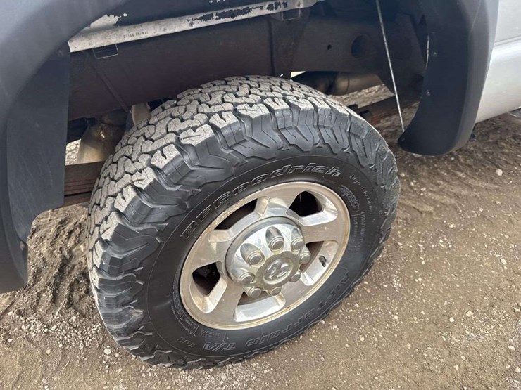2009-dodge-ram-2500-image-23