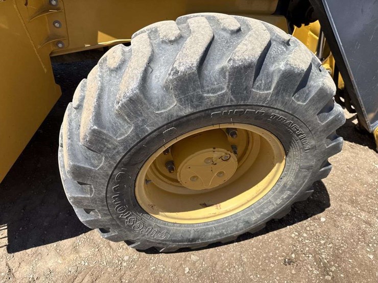 deere-310sl-image-22