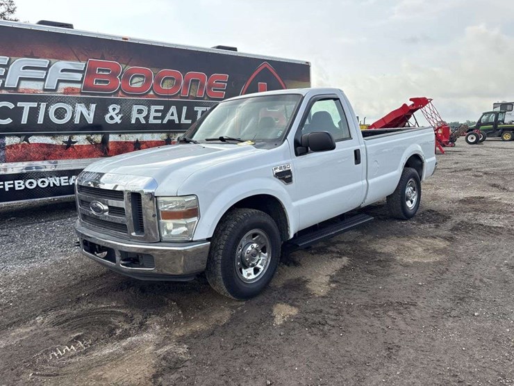 2008-ford-f250-image-1