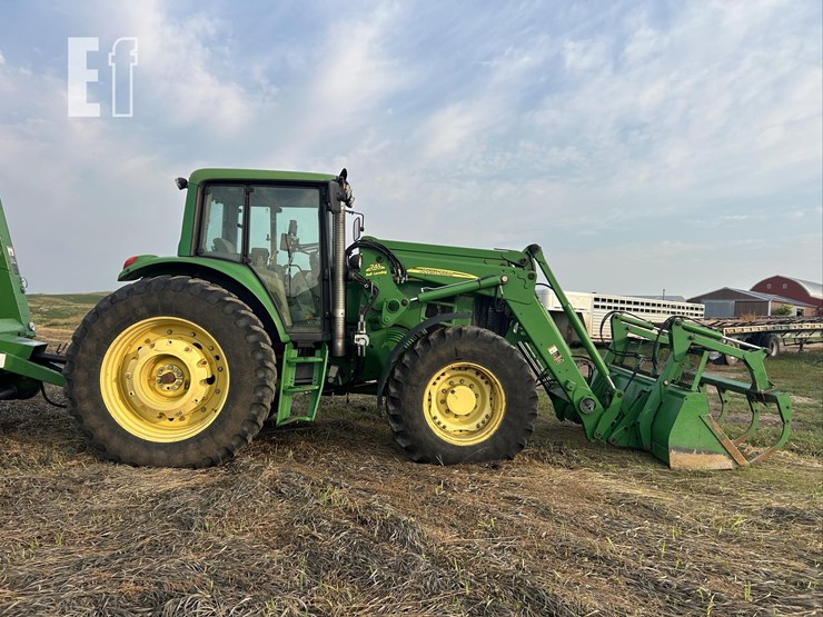 2008-john-deere-7230-premium-image-4