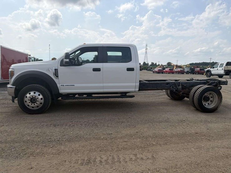 2019-ford-f550-xl-image-2