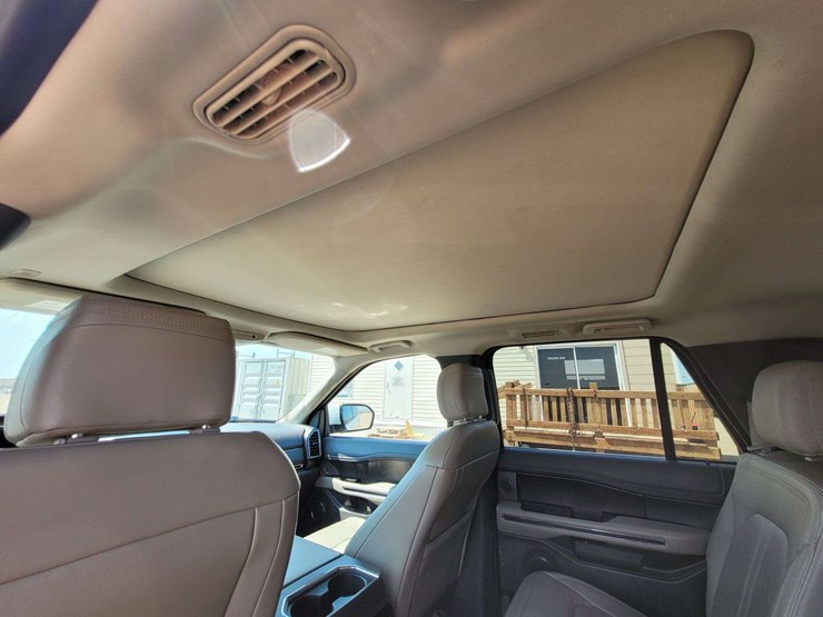 2019-ford-expedition-limited-image-11