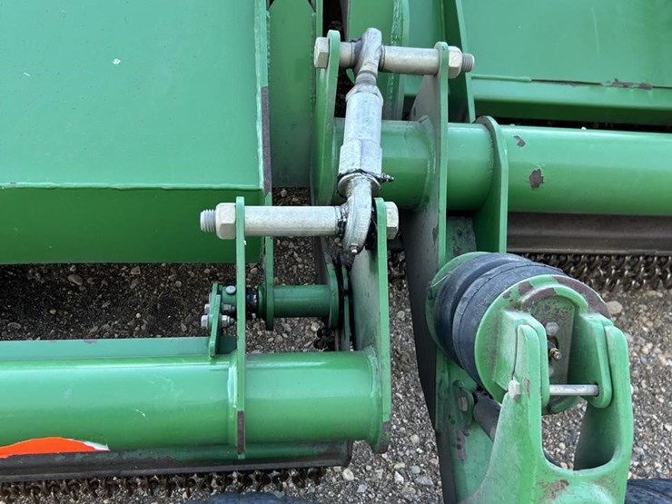 2004-john-deere-cx20-image-13