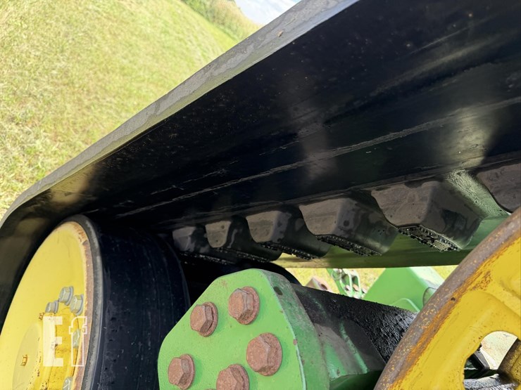 2017-john-deere-9570rx-image-54