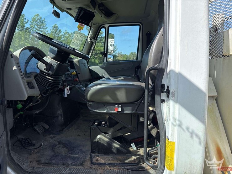 2019-international-workstar-7300-image-42
