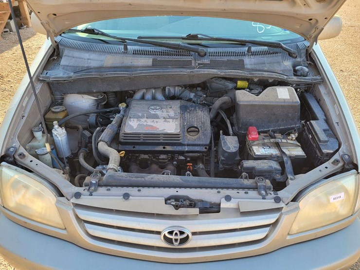 2003-toyota-sienna-image-22