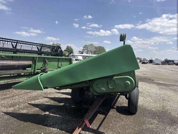 john-deere-8-image-11