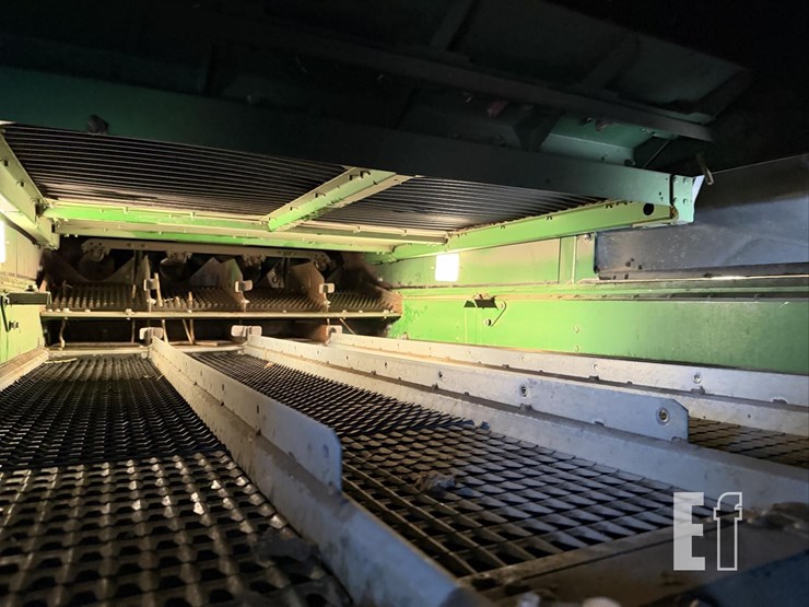 2020-john-deere-s790-image-31