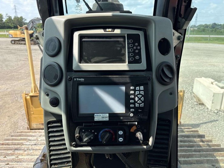 caterpillar-d6n-lgp-image-17