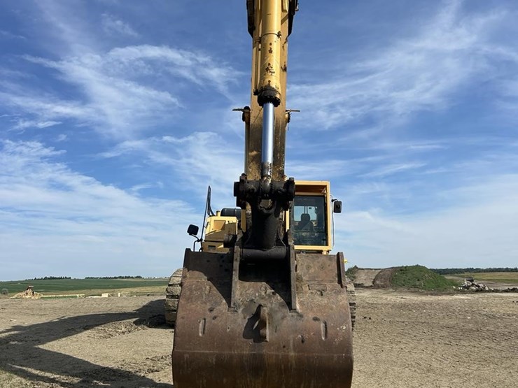 2002-komatsu-pc600-lc-6-image-2
