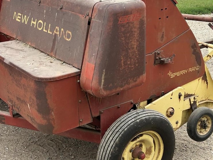 new-holland-282-image-2