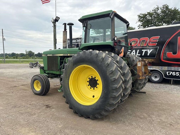john-deere-4640-image-2