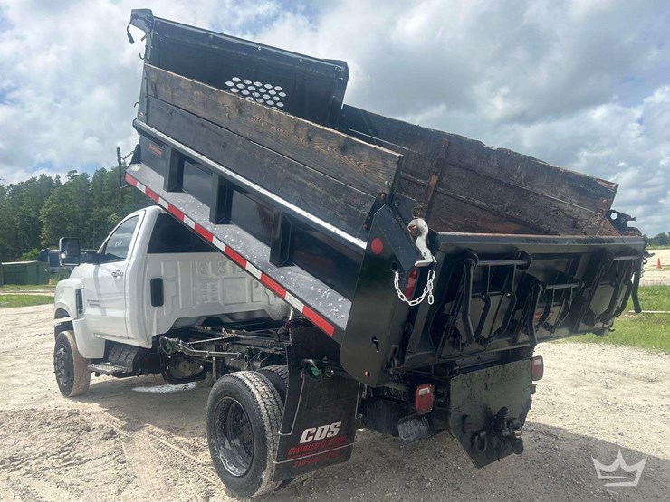 2024-chevrolet-silverado-6500hd-image-4