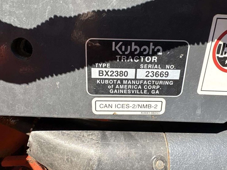 kubota-bx2380-image-17