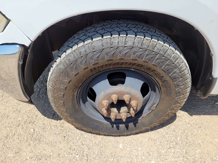 2012-ram-3500-st-image-12