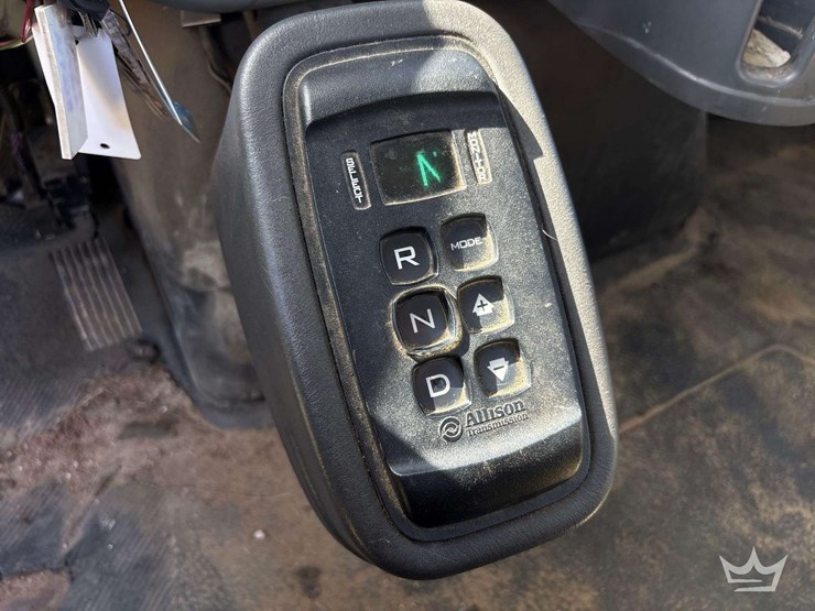 2019-international-workstar-7300-image-47
