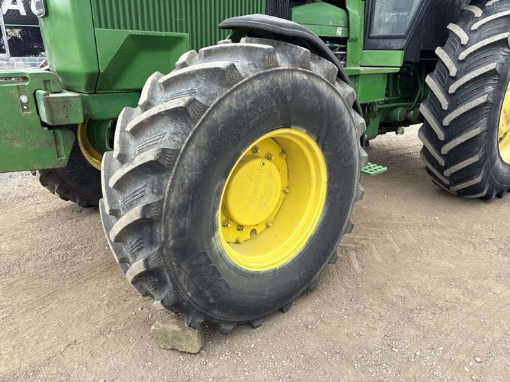 john-deere-4650-image-8