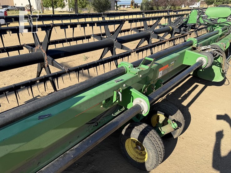 2010-john-deere-640d-image-8