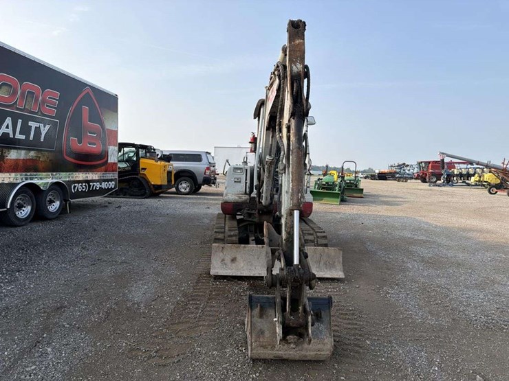 takeuchi-tb135-image-7