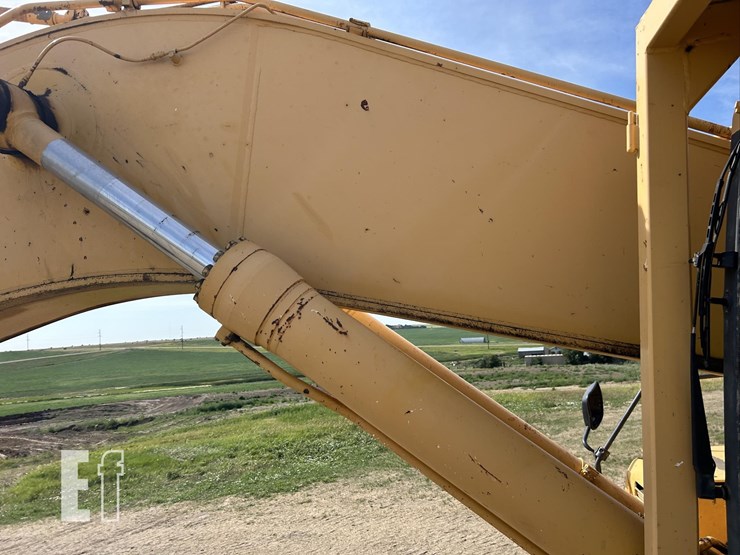 2002-komatsu-pc600-lc-6-image-100