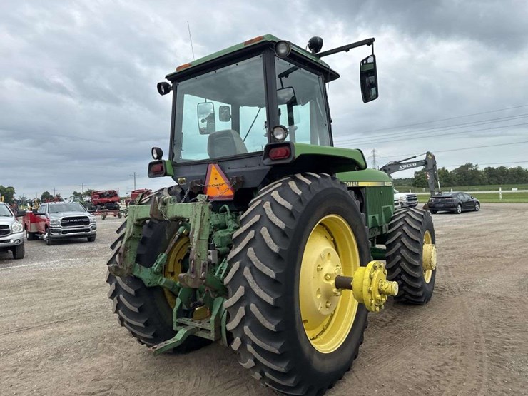 john-deere-4650-image-3