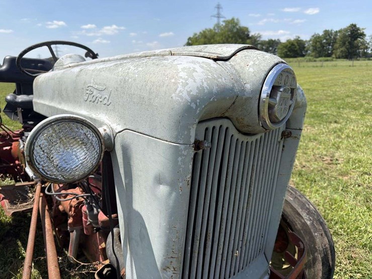 ford-800-image-17