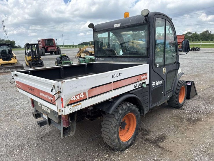 2006-bobcat-5600-tool-cat-image-3