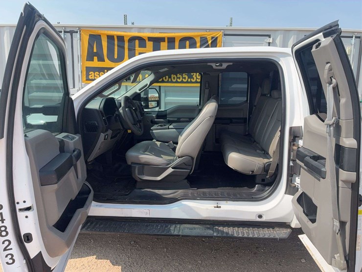 2019-ford-f150-lariat-image-21