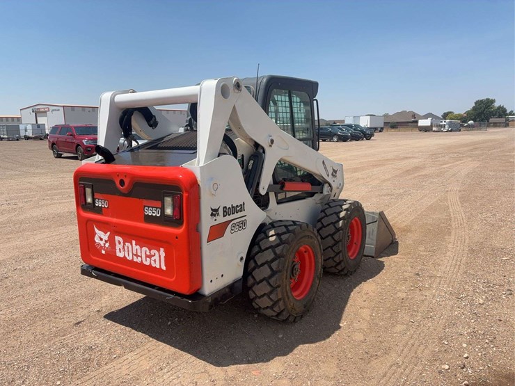 bobcat-s650-image-3