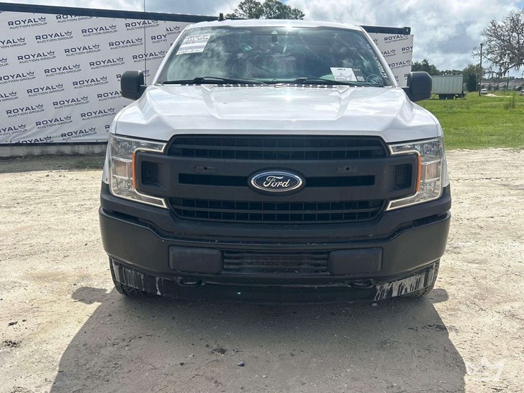 2020-ford-f150-image-28